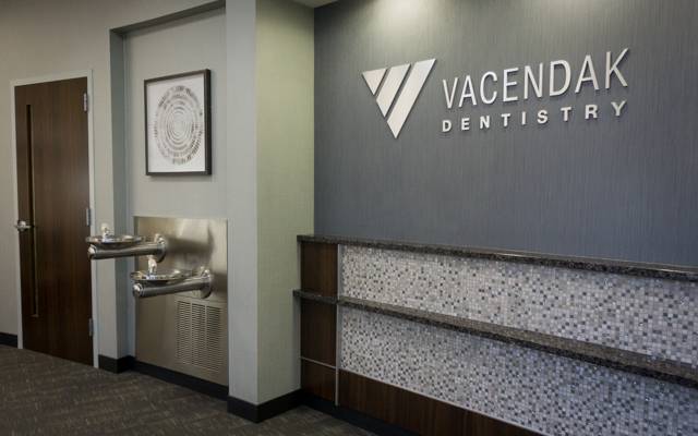 Vacendak Dentistry | 701 Quince Pl, Chesapeake, VA 23320, USA | Phone: (757) 609-3510