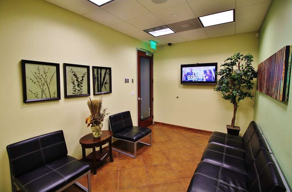 Salt Creek Dental | 2452 Fenton St Suite #304, Chula Vista, CA 91914 | Phone: (619) 656-4343