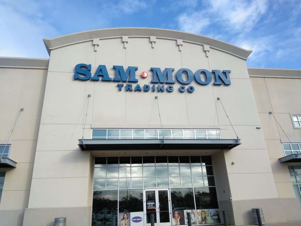 Sam Moon Shenandoah/Woodlands | 17945 I-45, Shenandoah, TX 77385, USA | Phone: (936) 321-1400