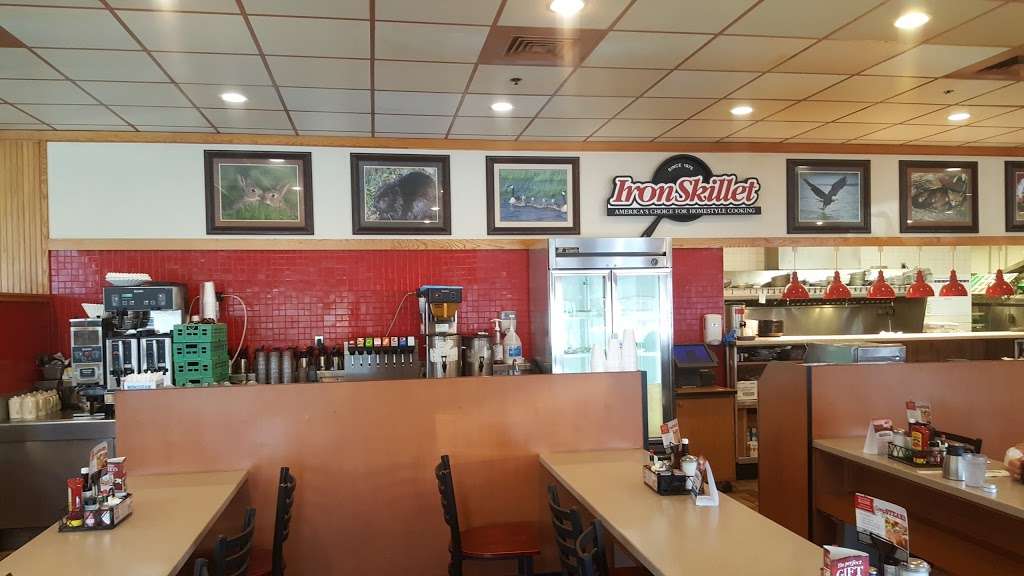 Iron Skillet Restaurant | 402 Rising Sun Rd, Bordentown Township, NJ 08505, USA | Phone: (609) 298-6070