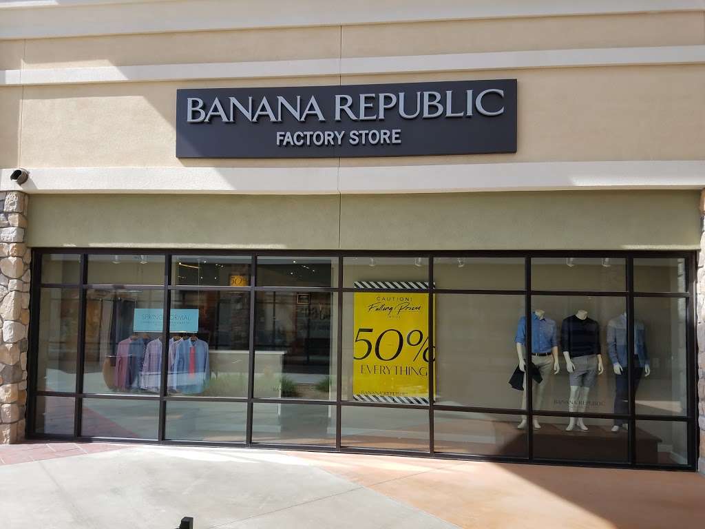 Banana Republic | 5701 Outlets at Tejon Pkwy #890, Arvin, CA 93203 | Phone: (661) 858-1094