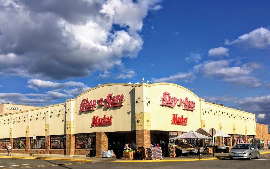 Shop & Save Market | 229 Golf Mill Ctr, Niles, IL 60714, USA | Phone: (847) 803-6590
