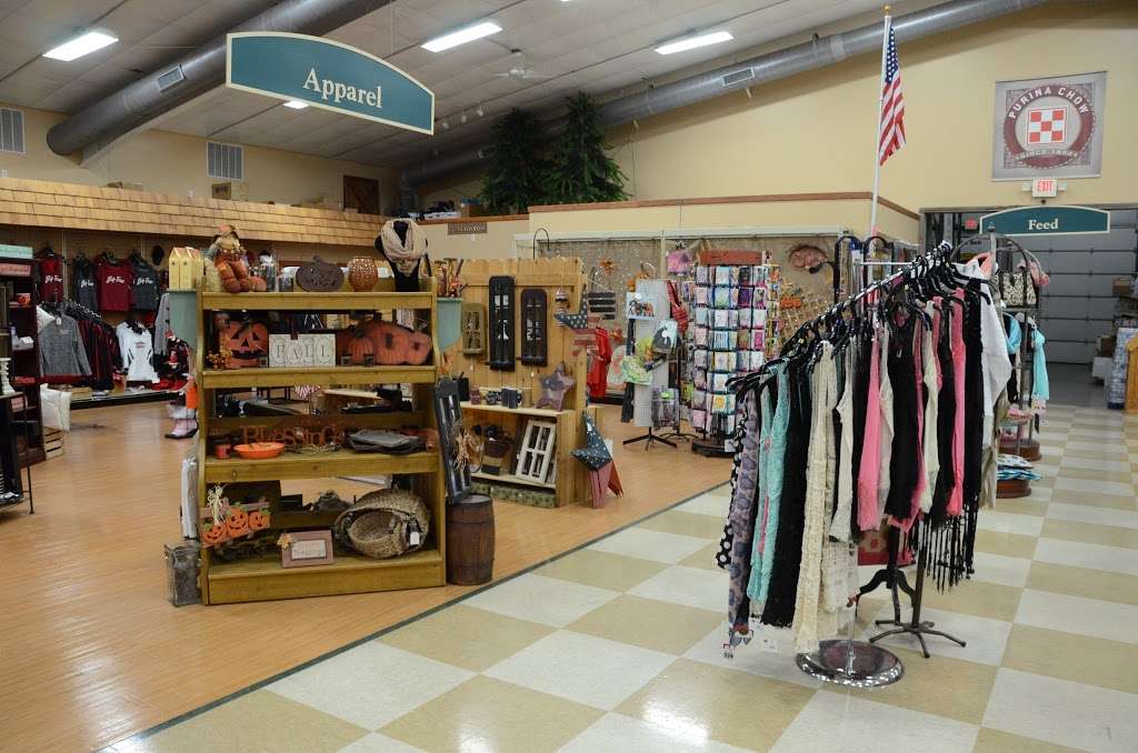 Main Street Country Store | 320 S Main St, Walworth, WI 53184, USA | Phone: (262) 275-0620