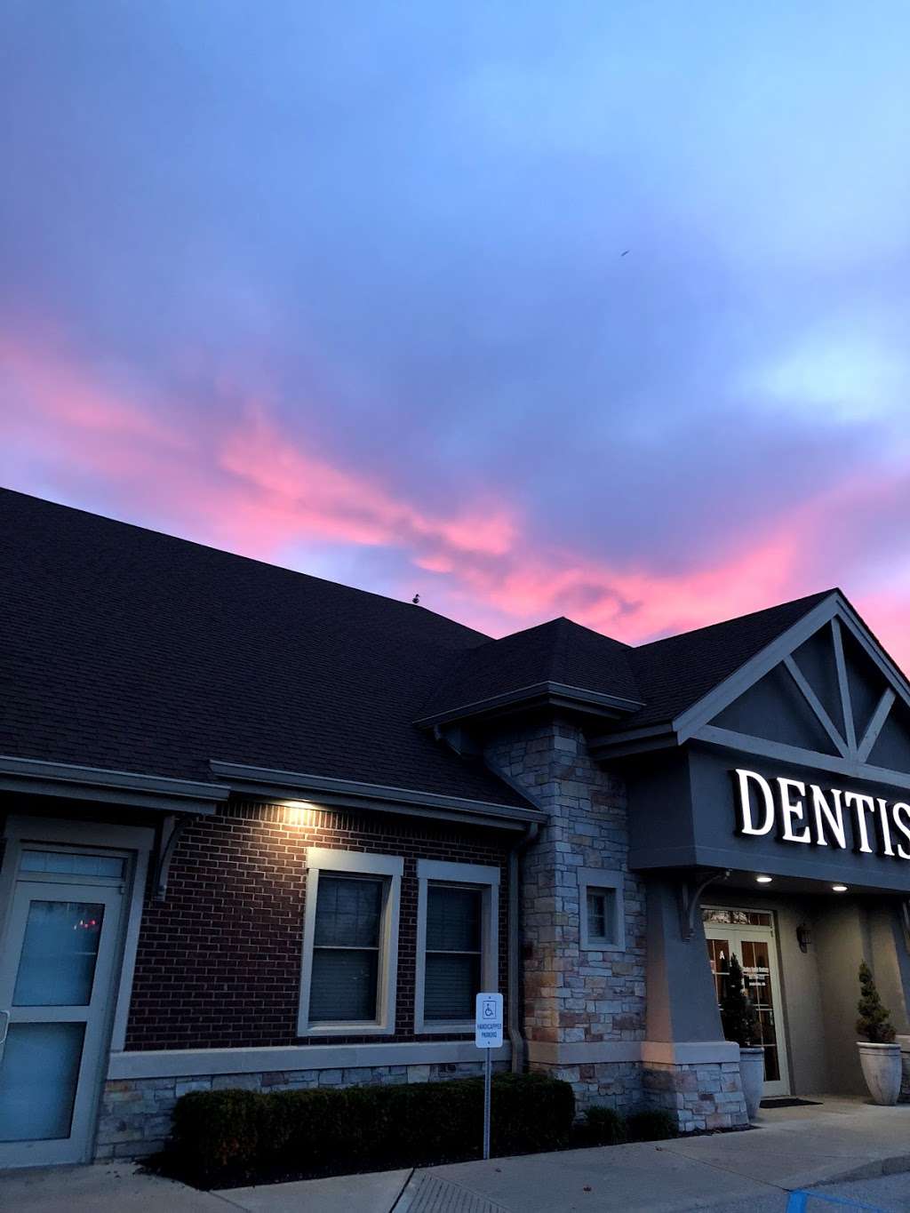 Hadley Family Dentistry | 5406 S Emerson Ave, Indianapolis, IN 46237, USA | Phone: (317) 780-7777