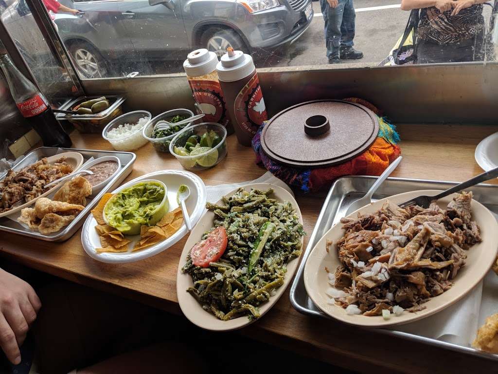 Carnitas Uruapan Restaurant | 1725 W 18th St, Chicago, IL 60608, USA | Phone: (312) 226-2654