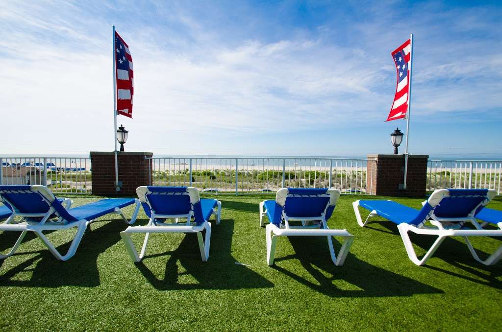 Grand Hotel of Cape May | 1045 Beach Ave, Cape May, NJ 08204, USA | Phone: (609) 884-5611