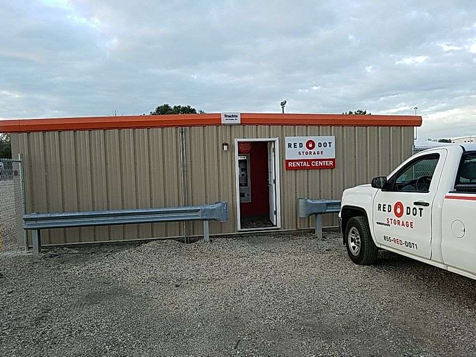 Red Dot Storage | #7, 284 Main St, Antioch, IL 60002, USA | Phone: (847) 233-1788