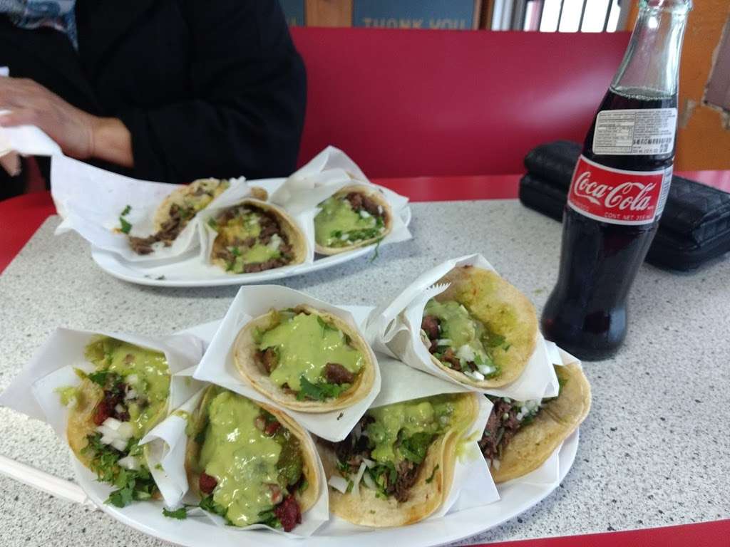 TACOS ON WHEELS | 299 S 10th St, Kansas City, KS 66102, USA | Phone: (913) 371-4444