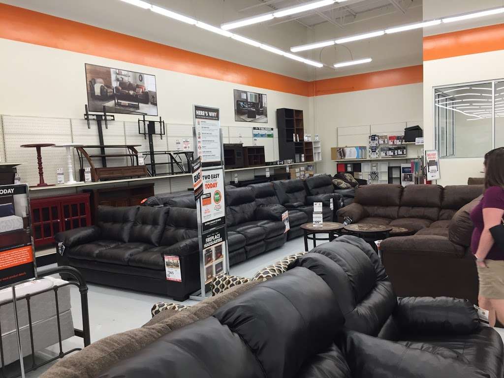 Big Lots | 511 North State Road 7, Royal Palm Beach, FL 33411, USA | Phone: (561) 408-8206