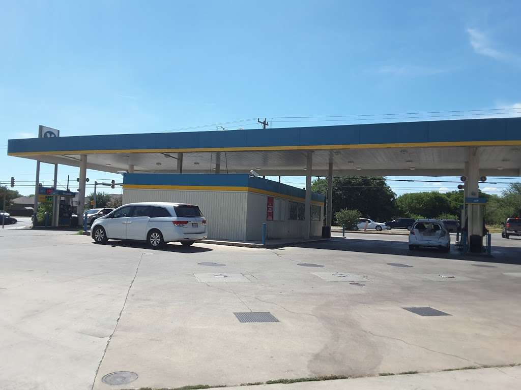 Valero (Diamond Express) | 14400 Nacogdoches Rd, San Antonio, TX 78247, USA | Phone: (210) 646-7215