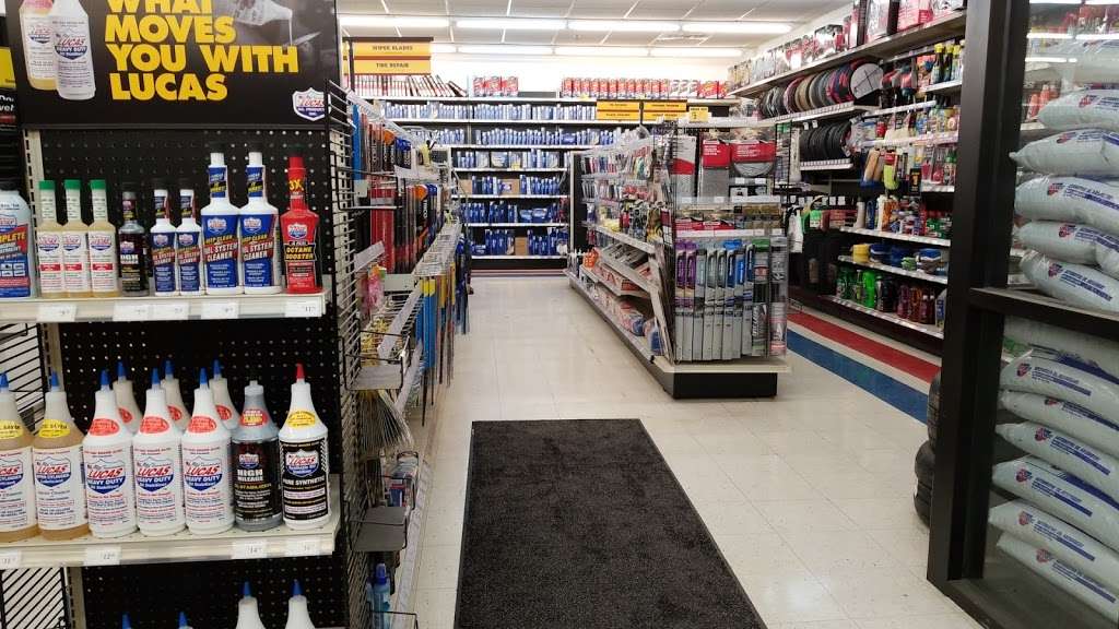 Carquest Auto Parts | 900 N Independence Blvd, Romeoville, IL 60446, USA | Phone: (630) 226-1613