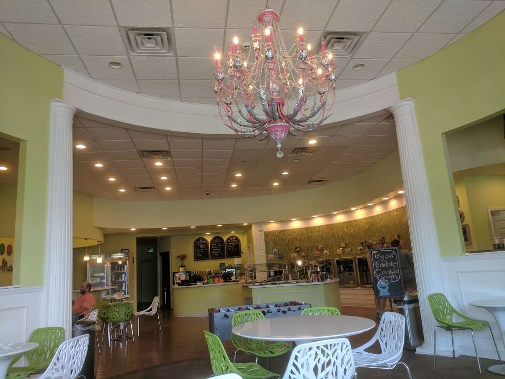 Yo Mama Frozen Yogurt & More | 3780 W Jonathan Moore Pike, Columbus, IN 47201 | Phone: (812) 799-0560