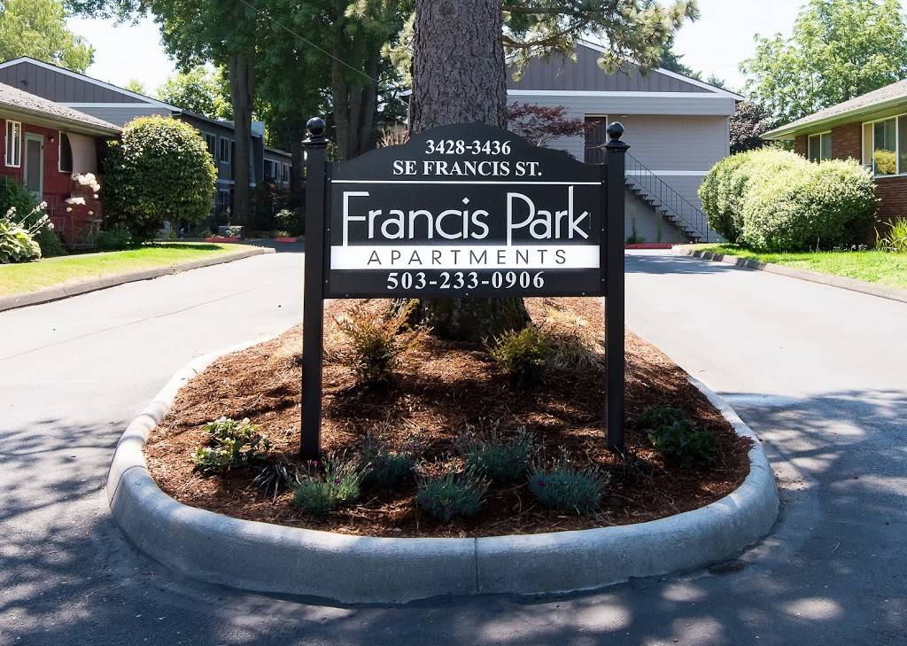 Francis Park Apartments | 3434 SE Francis St, Portland, OR 97202, USA | Phone: (503) 233-0906