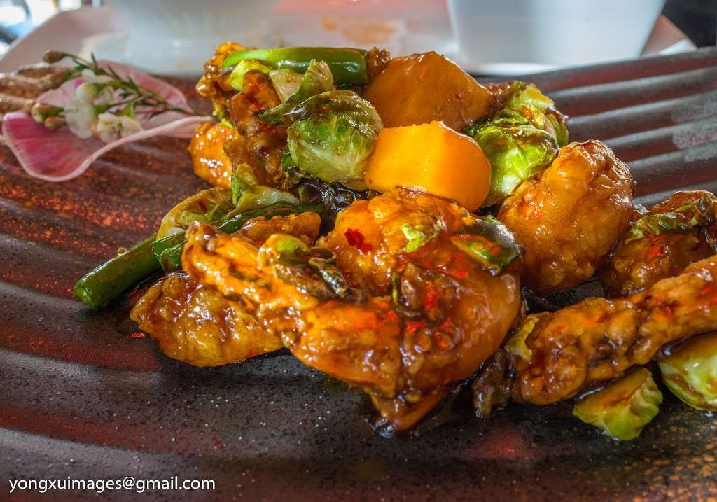 Graces Mandarin | 188 Waterfront St, Oxon Hill, MD 20745, USA | Phone: (301) 839-3788