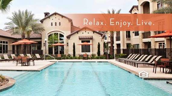 Valencia Place Apartments | 3131 W Bellfort Ave, Houston, TX 77054, USA | Phone: (713) 665-3131