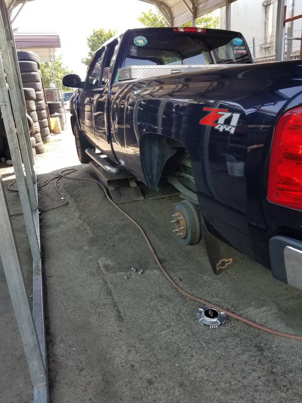 Sunnys Auto Repair & Tires | 14004 Tukwila International Blvd, Tukwila, WA 98168 | Phone: (206) 248-3978