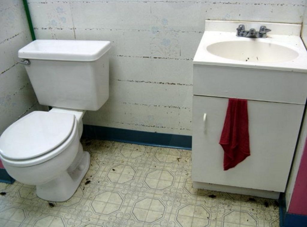 Sun Leisure Motel | 27350 CA-74, Sun City, CA 92585, USA | Phone: (951) 928-3717