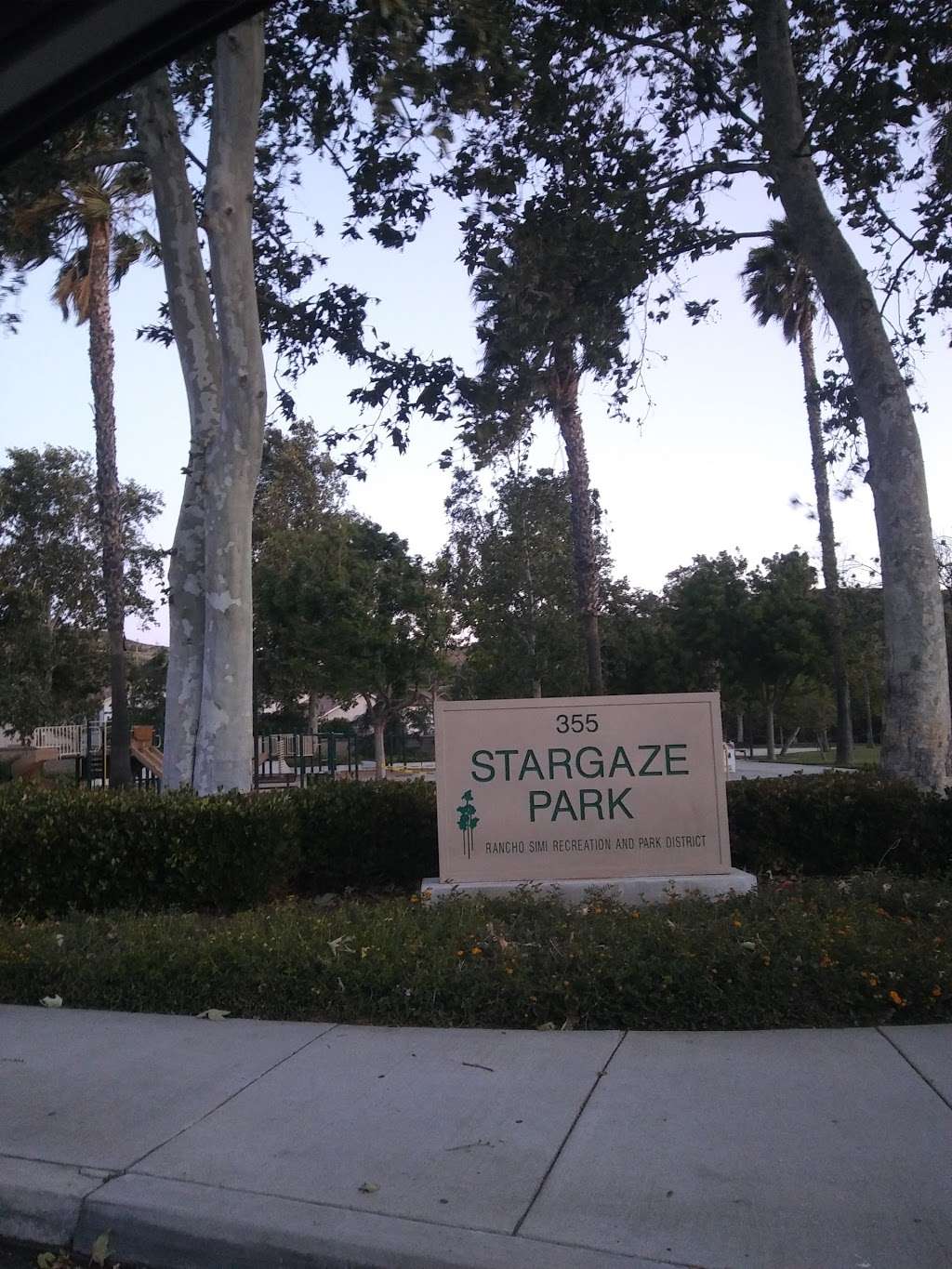 Stargaze Park | 355 Stargaze Pl, Simi Valley, CA 93065, USA | Phone: (805) 584-4400