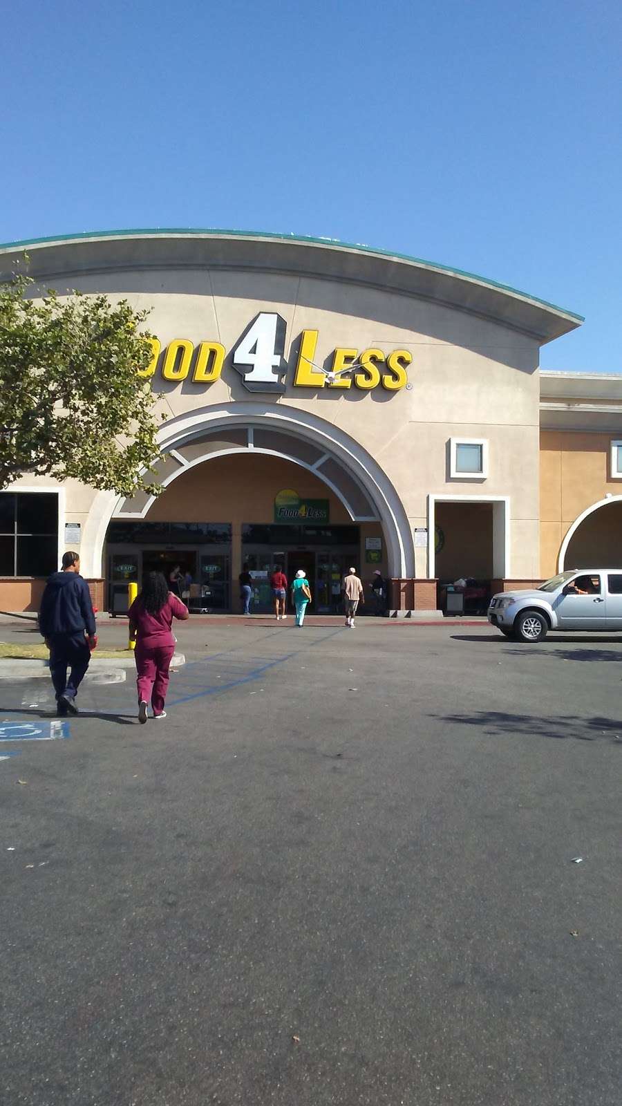 Food 4 Less | 1820 W Slauson Ave, Los Angeles, CA 90047, USA | Phone: (323) 293-1369