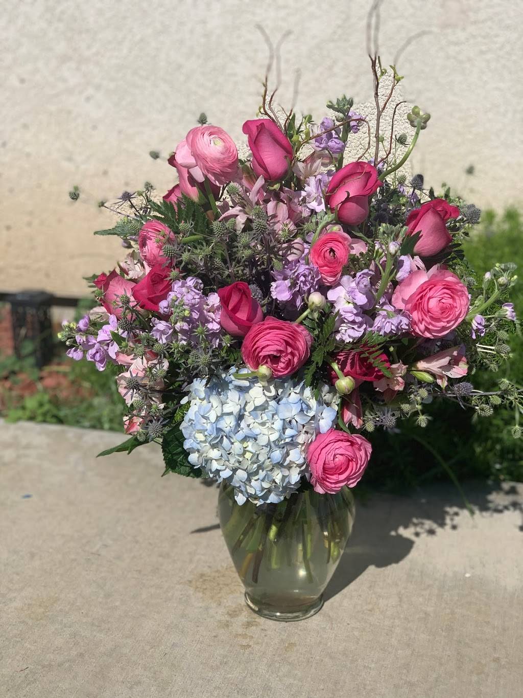 flower shops in east bakersfield ca