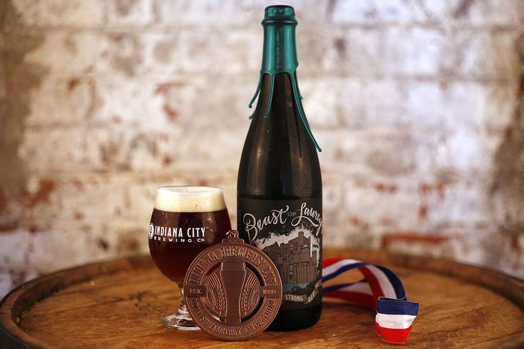 Indiana City Brewing Company | 24 Shelby St, Indianapolis, IN 46202, USA | Phone: (317) 643-1103