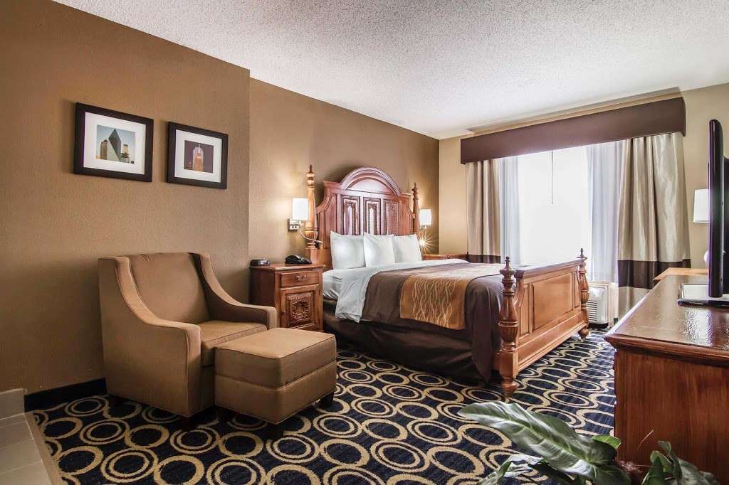 Quality Inn & Suites I-35 E/Walnut Hill | 10835 Composite Dr, Dallas, TX 75220, USA | Phone: (214) 358-4300