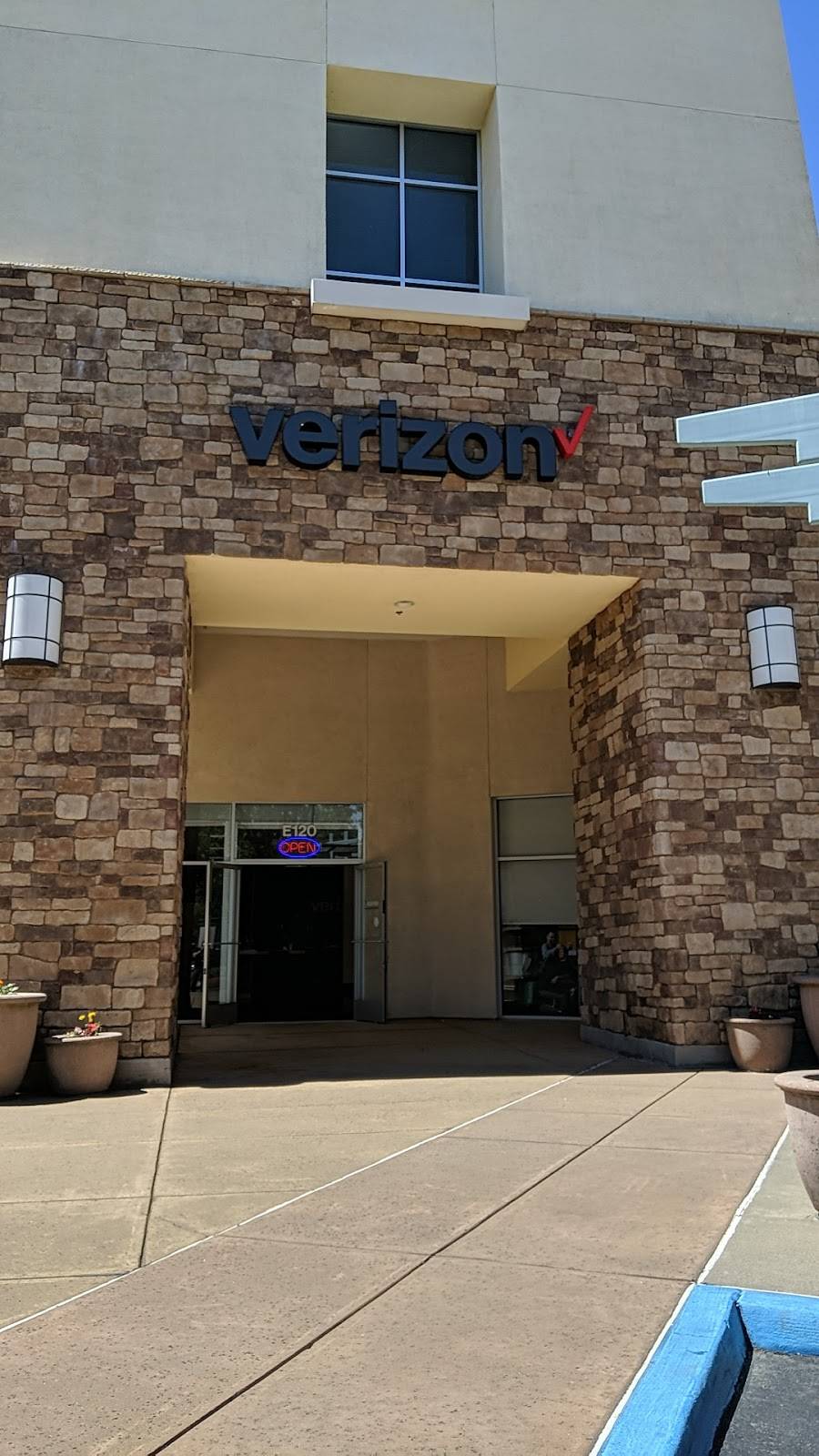 Verizon Authorized Retailer Mobvitel | 2155 Town Center Plaza unit e 120, West Sacramento, CA 95691, USA | Phone: (916) 620-7101