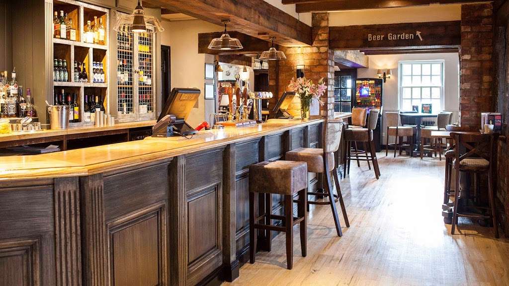 Bakers Arms | Sewardstone Rd, Waltham Abbey EN9 3QF, UK | Phone: 01992 656000