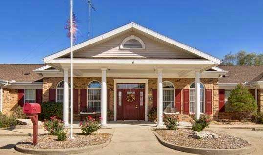 The Arbors at Glendale Gardens - Memory Care Assisted Living by  | 1300 S Main St, Clinton, MO 64735, USA | Phone: (660) 383-4715