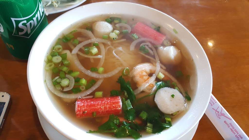 Sidestreet Pho & Grill | 8560 W Desert Inn Rd Ste D1, Las Vegas, NV 89117, USA | Phone: (702) 473-5007