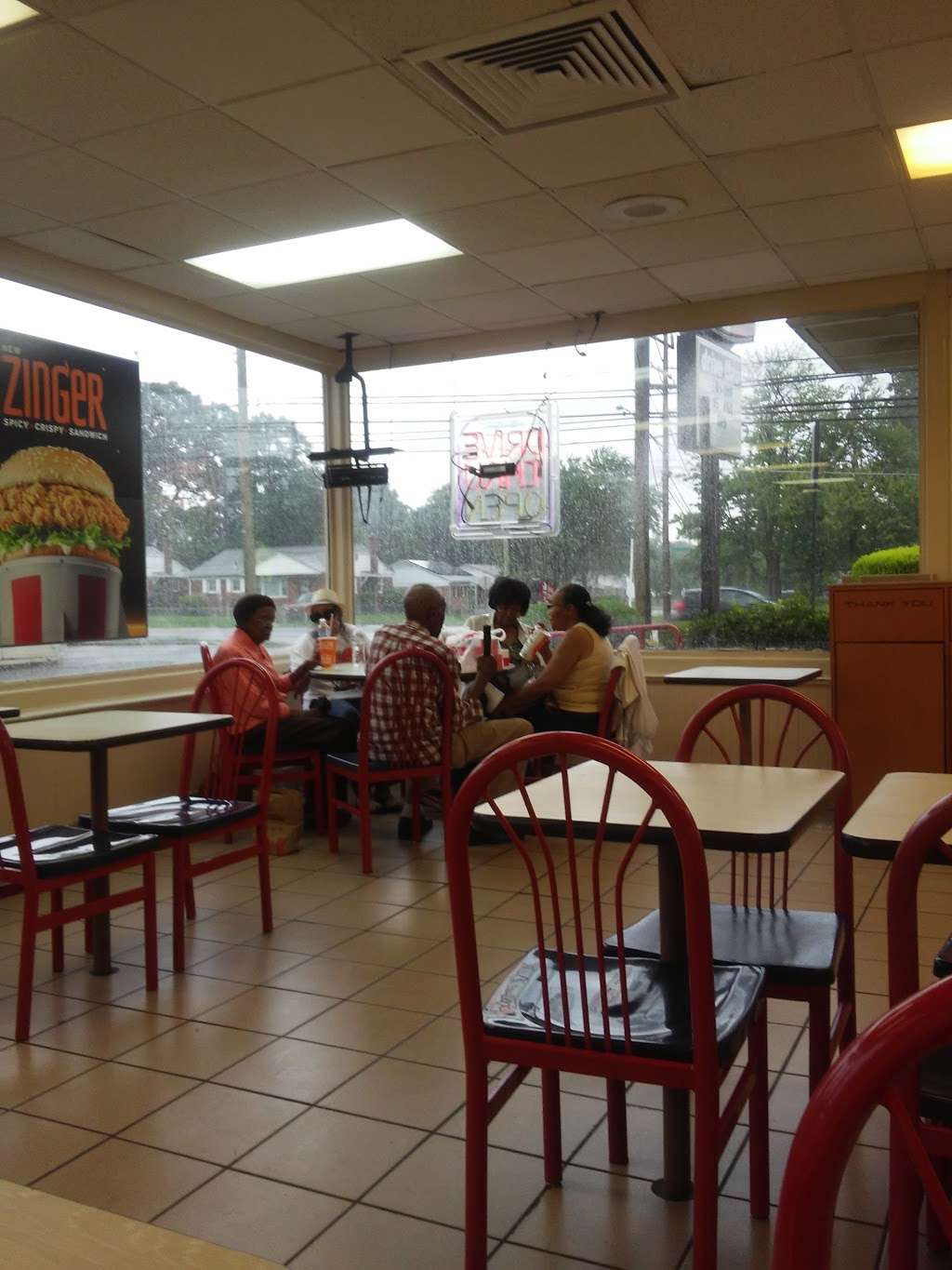 KFC | 6615 Marlboro Pike, District Heights, MD 20747, USA | Phone: (301) 735-2882