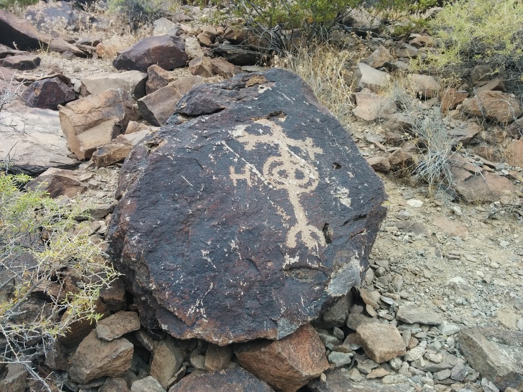 Petroglyph Canyon Trailhead | Nawghaw Poa Rd, Henderson, NV 89044, USA