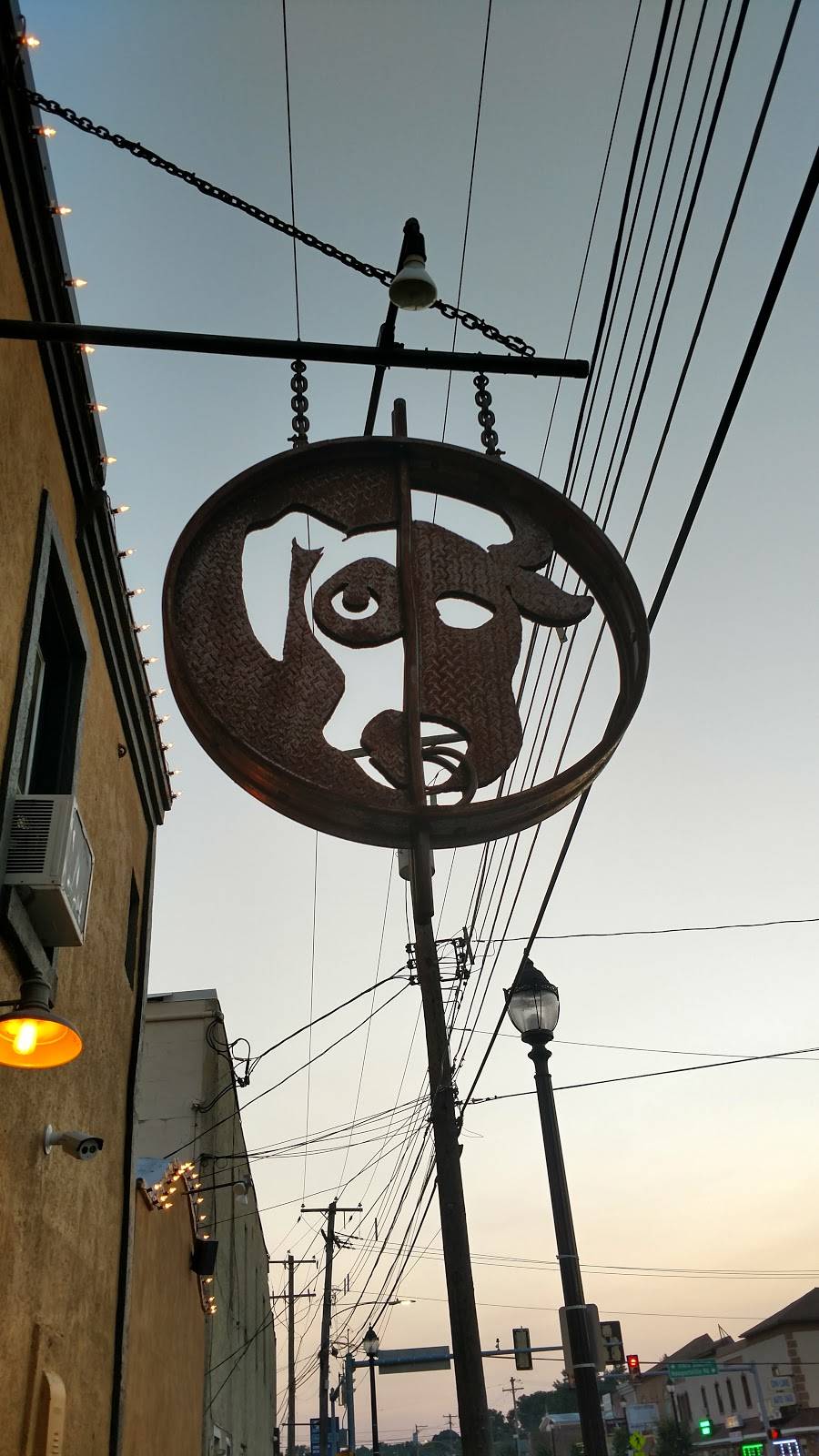 Dog & Bull Brew & Music | 810 Bristol Pike, Croydon, PA 19021, USA | Phone: (215) 788-2855