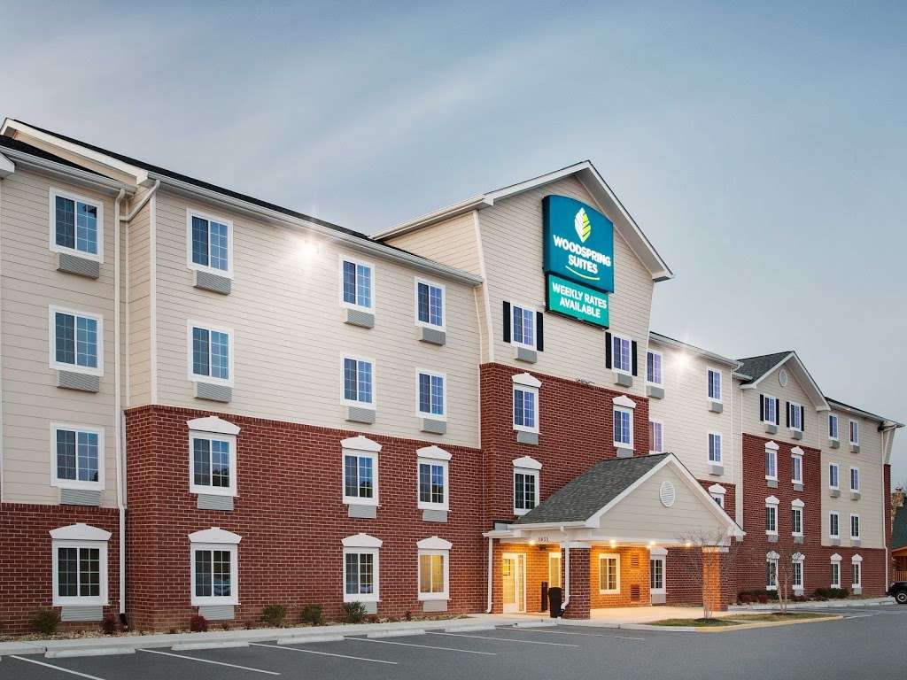 WoodSpring Suites Fredericksburg | 1455 Carl D. Silver Parkway, Fredericksburg, VA 22401 | Phone: (540) 548-9001