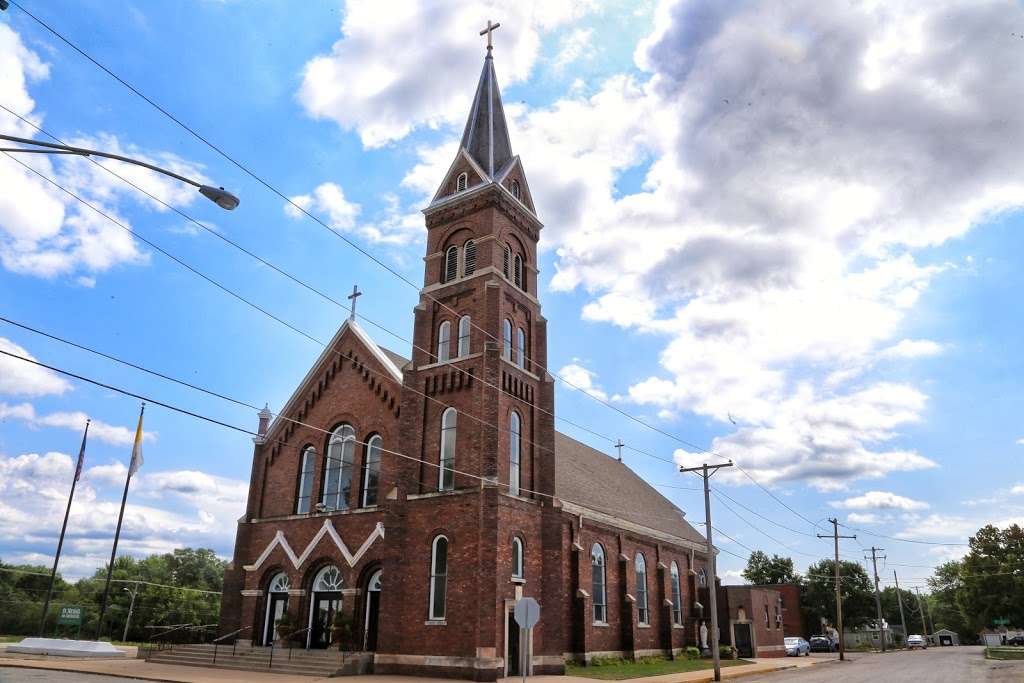 St. Michael the Archangel Catholic Parish Church | 513 S Shabbona St, Streator, IL 61364, USA | Phone: (815) 672-2474