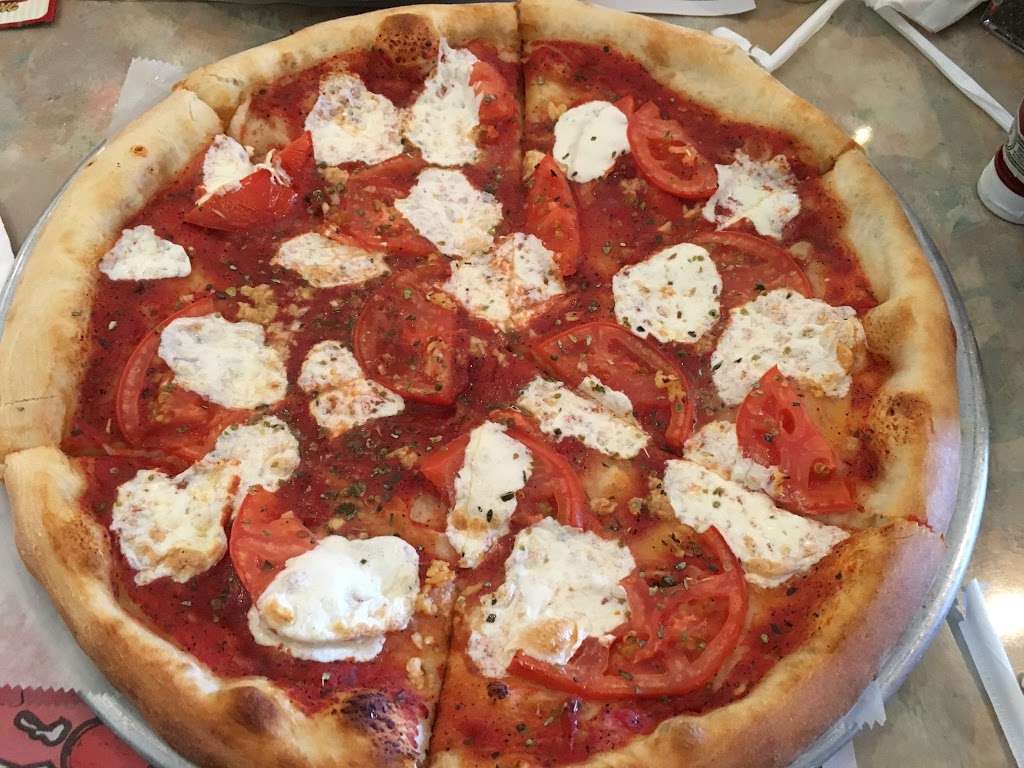 Bennys Pizza | 1523 715 rd, Stroudsburg, PA 18360 | Phone: (570) 420-7770
