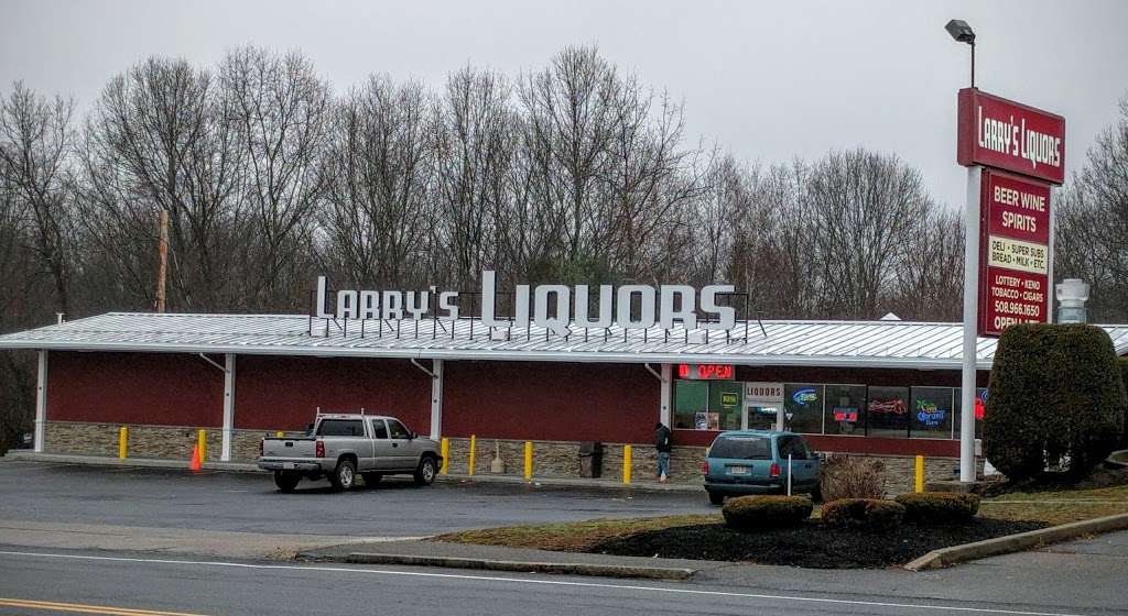 Larrys Liquors | 264 N Main St, Bellingham, MA 02019, USA | Phone: (508) 966-1650