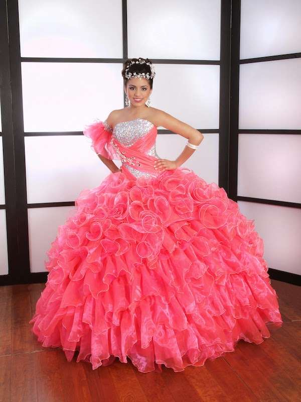 My San Antonio Quinceanera | 2211 NW Military Hwy Suite 120, San Antonio, TX 78213, USA | Phone: (210) 446-5889