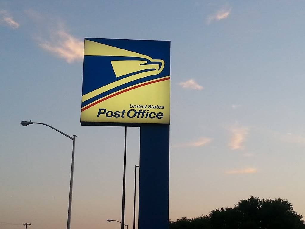 United States Postal Service | 4600 Mark IV Pkwy, Fort Worth, TX 76161, USA | Phone: (800) 275-8777