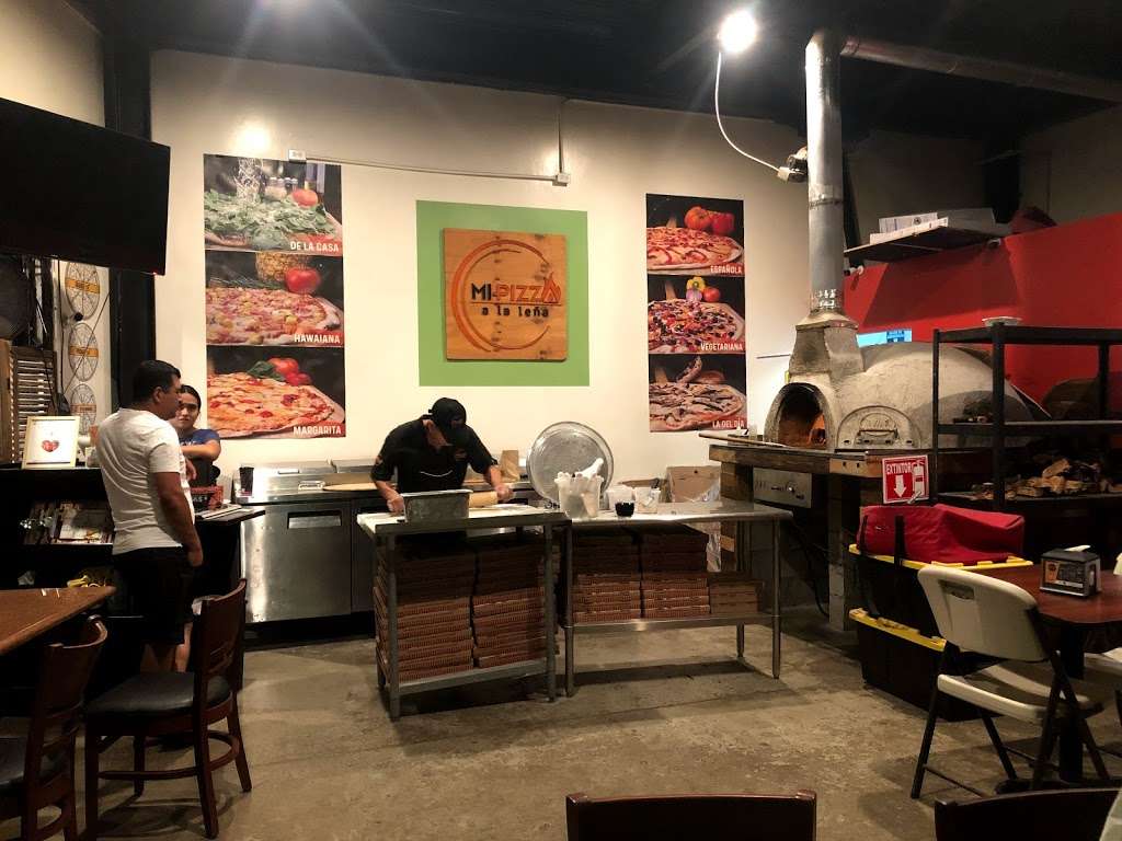 Mi Pizza a la leña | Av Del Pacifico 464, Monumental, Tijuana, B.C., Mexico | Phone: 664 976 8290