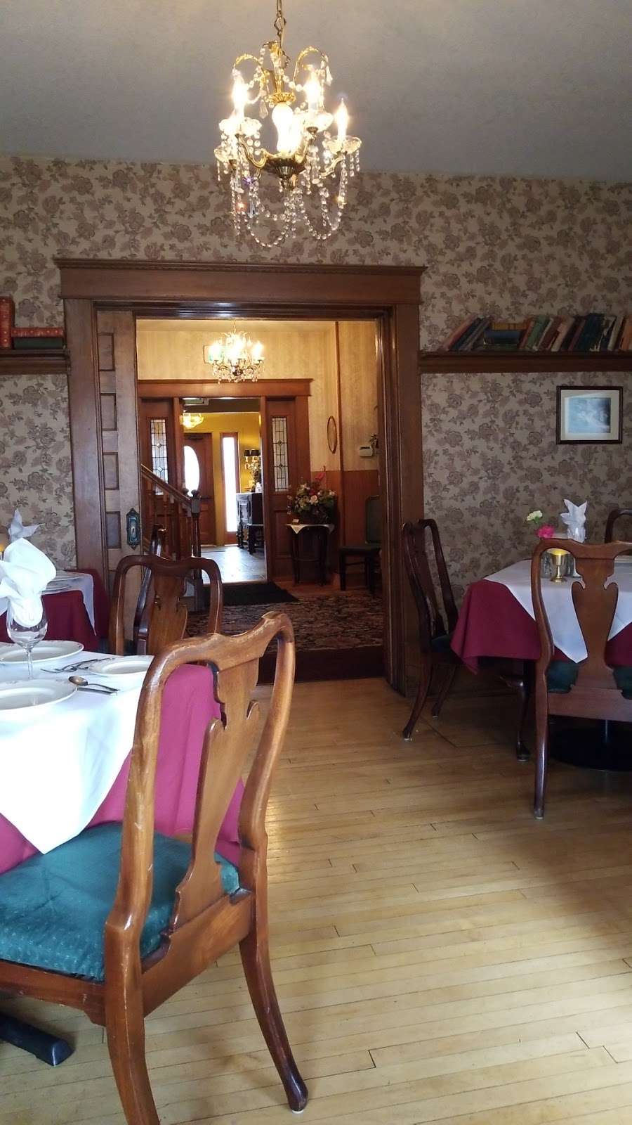 Gabriels Restaurant & Tuscan Bar | 5450 Manhart Ave, Sedalia, CO 80135 | Phone: (303) 688-2323