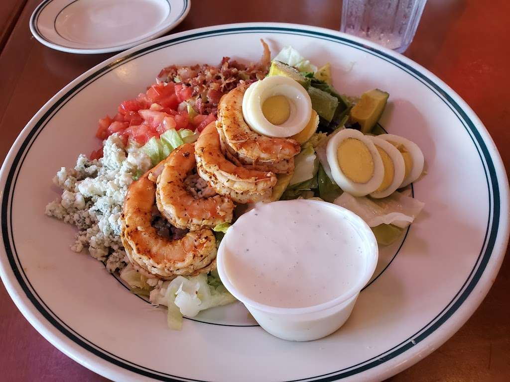 Fish Tales | 2502 Seawall Blvd, Galveston, TX 77550, USA | Phone: (409) 762-8545