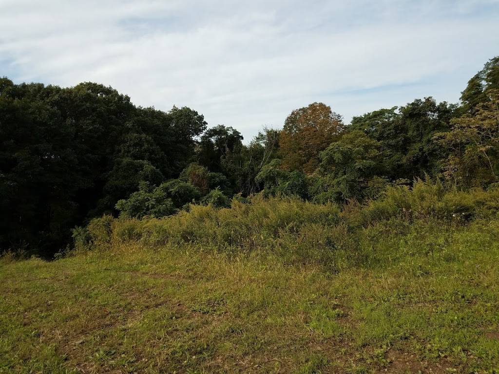 Deere Park | Todt Hill Rd. &, Ocean Terrace, Staten Island, NY 10301, USA | Phone: (212) 639-9675