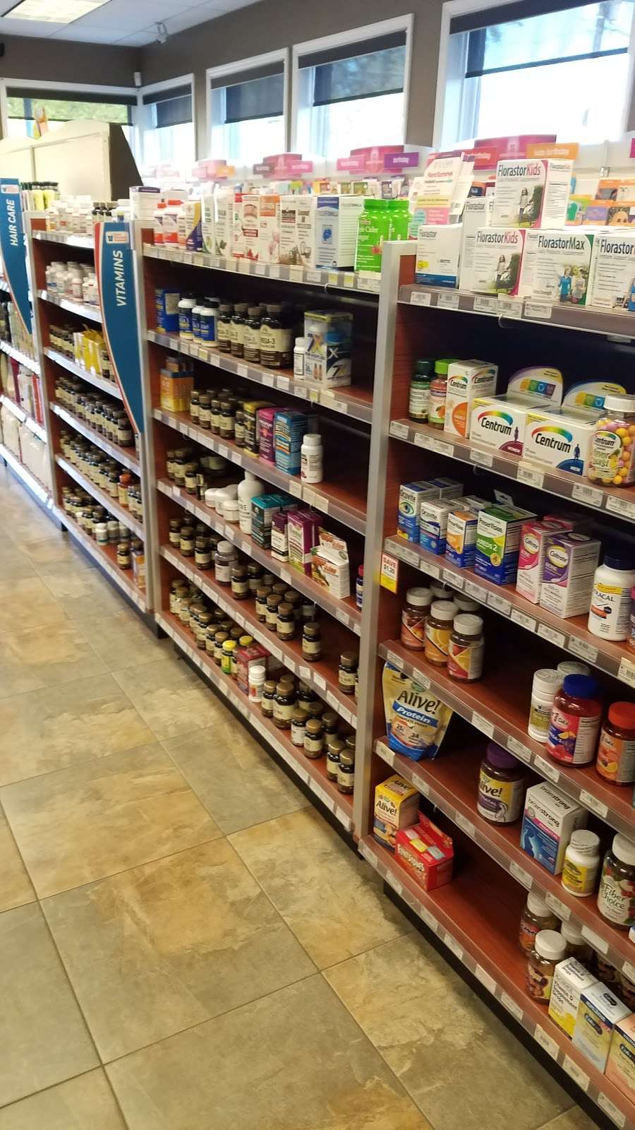 Franklyns Pharmacy | 204 Warren Ave, Ho-Ho-Kus, NJ 07423 | Phone: (201) 444-5550