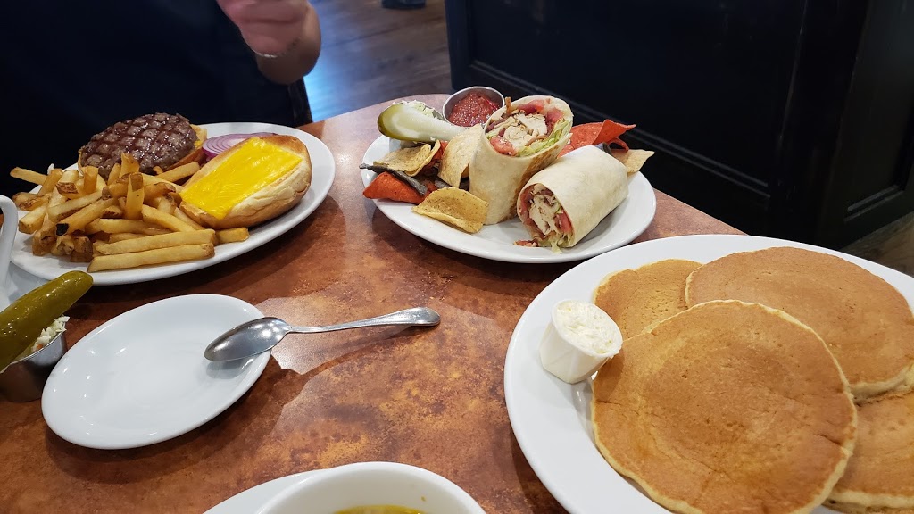 Maywood Pancake House | 92 W Pleasant Ave, Maywood, NJ 07607 | Phone: (201) 880-7842