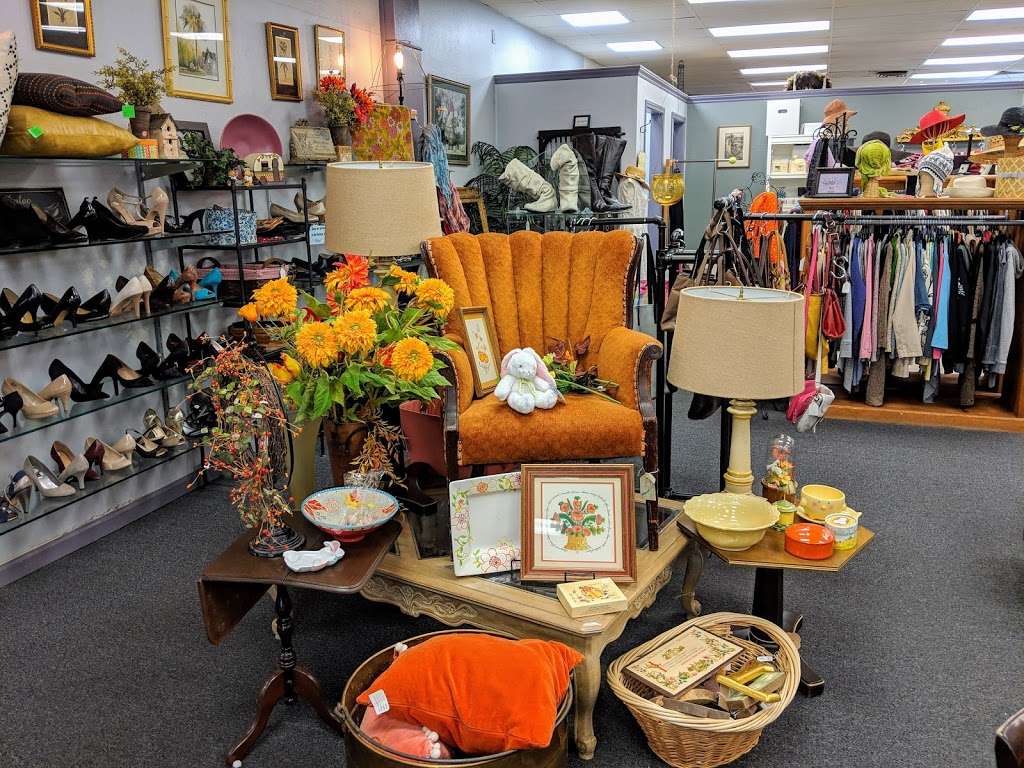 Hospice Thrift Shoppes | 444 Diablo Rd, Danville, CA 94526 | Phone: (925) 838-7697