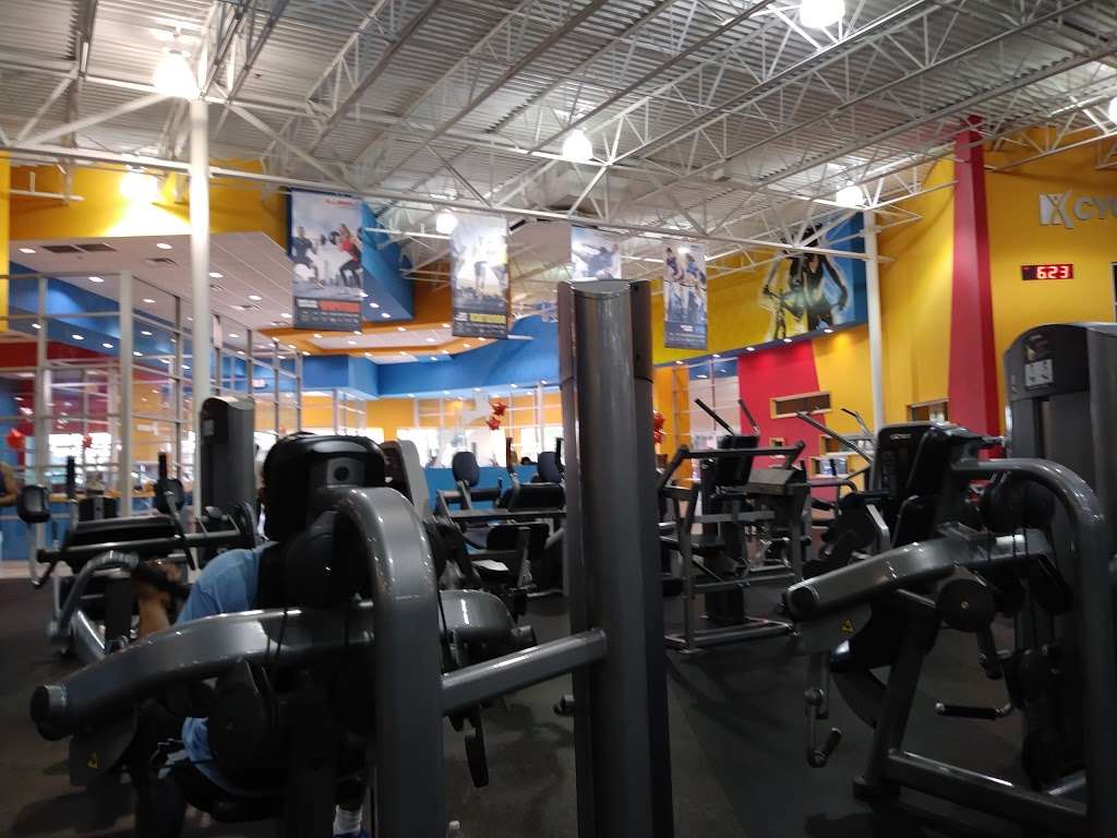 fitness connection ballantyne hours