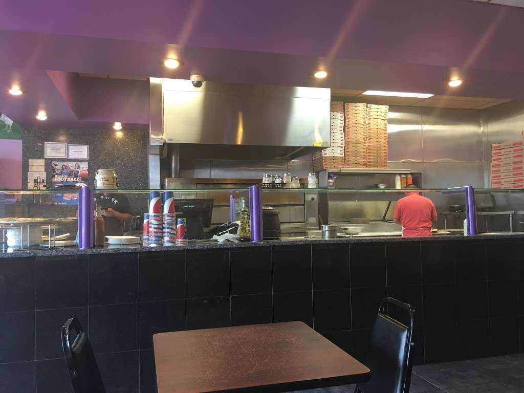 Purple Pizza & Grill, 1632 N Olden Ave, Ewing Township, NJ 08638, USA