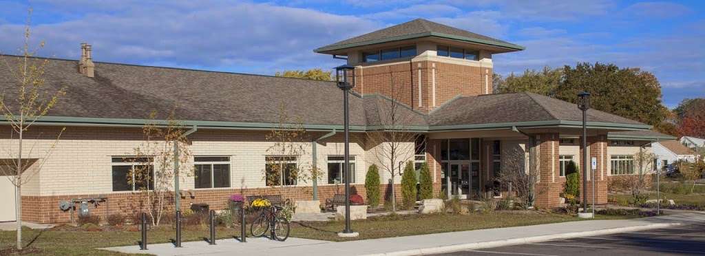 Mukwonago Community Library | 511 Division St, Mukwonago, WI 53149, USA | Phone: (262) 363-6411