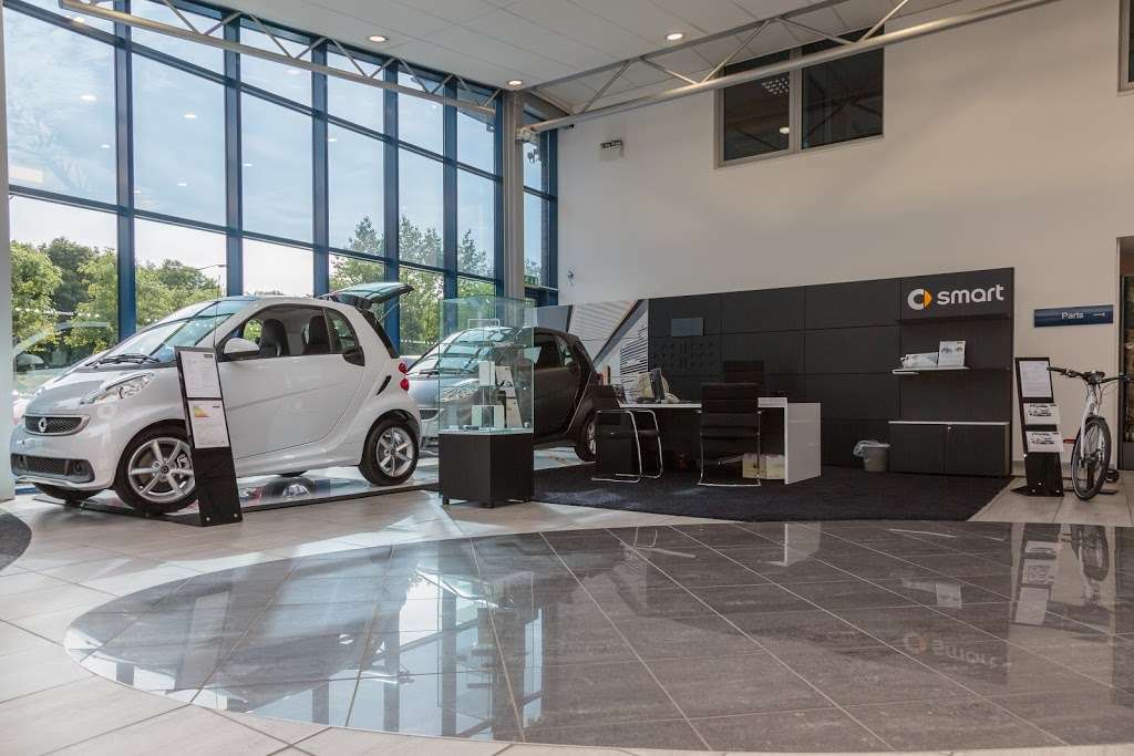 Mercedes-Benz and smart of Hertford | Foxholes Business Park John, John Tate Rd, Hertford SG13 7LB, UK | Phone: 01992 726229